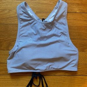 Striped high-neck criss cross bikini top